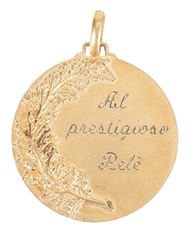 1967 Montova FC Medal Presented To Pele 